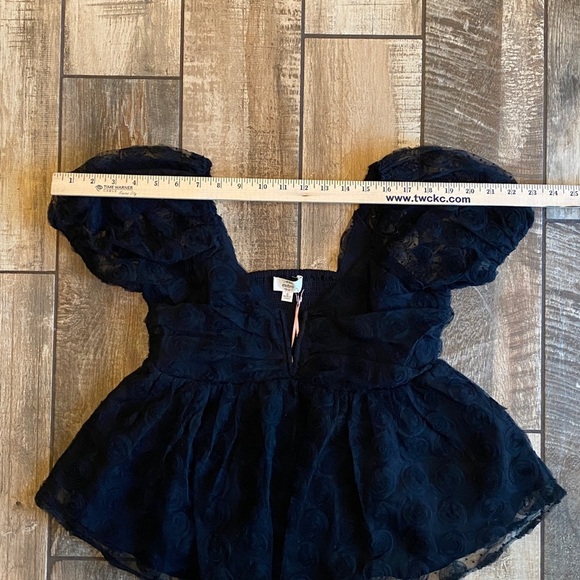 Entro Black Textured Puff Sleeve Blouse 🆕 - Picture 12 of 12